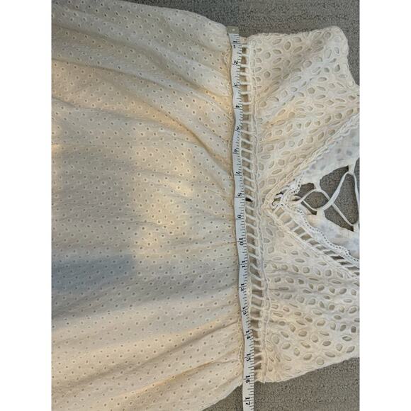 Altar'd state lace white dress Size Medium - Picture 8 of 9
